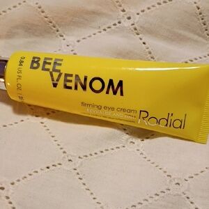 Rodial Bee Venom Firming Eye Cream